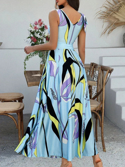 Deep V-neck sleeveless sundress