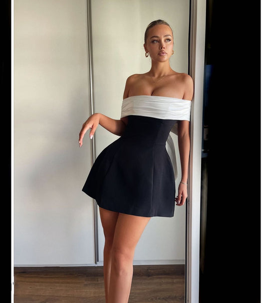 off Shoulder Black White Contrast Color Tight Waist a Swing Design Bow Dress