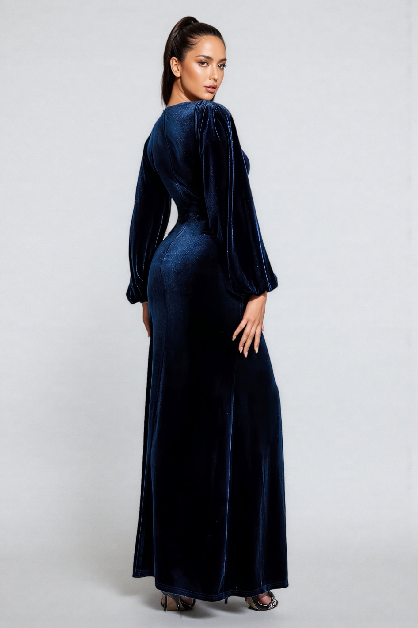 Piva High Split Long Sleeve Maxi Dress