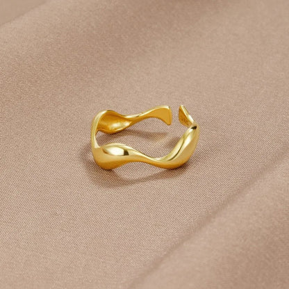 Women's Minimalist Gold Plated Ring – Adjustable Elegant Jewelry
