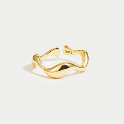 Women's Minimalist Gold Plated Ring – Adjustable Elegant Jewelry
