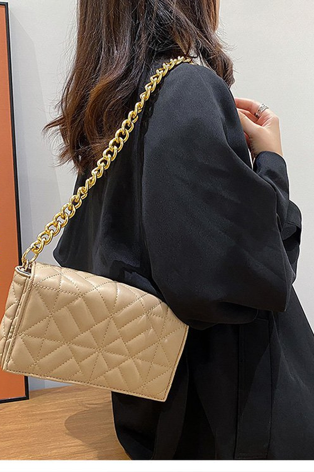 On-The-Go Influencer Crossbody Bag
