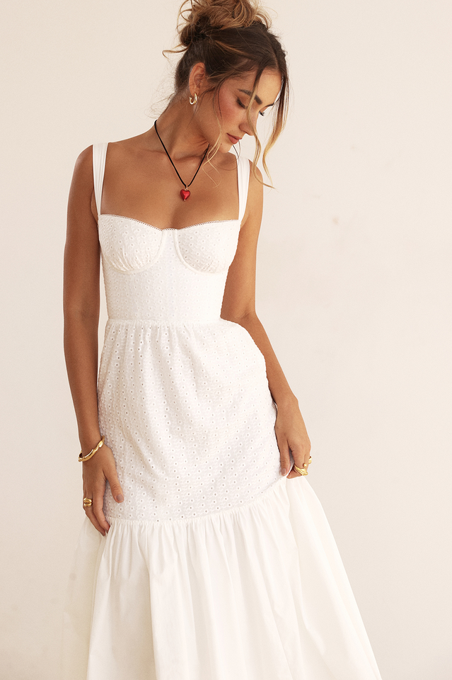 Sweetheart Neck Bustier Broderie Anglaise Tiered Ruffle Hem Midi Dress