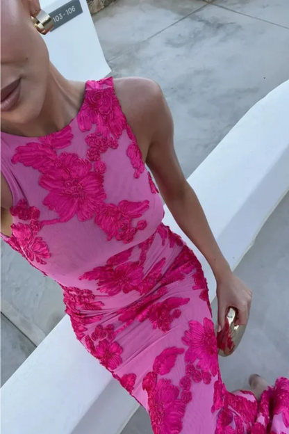 | Fuchsia Applique Sleeveless Column Dress