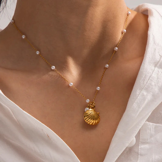 Shells Necklace
