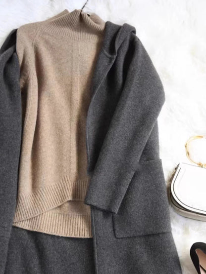 | Cashmere Turtleneck