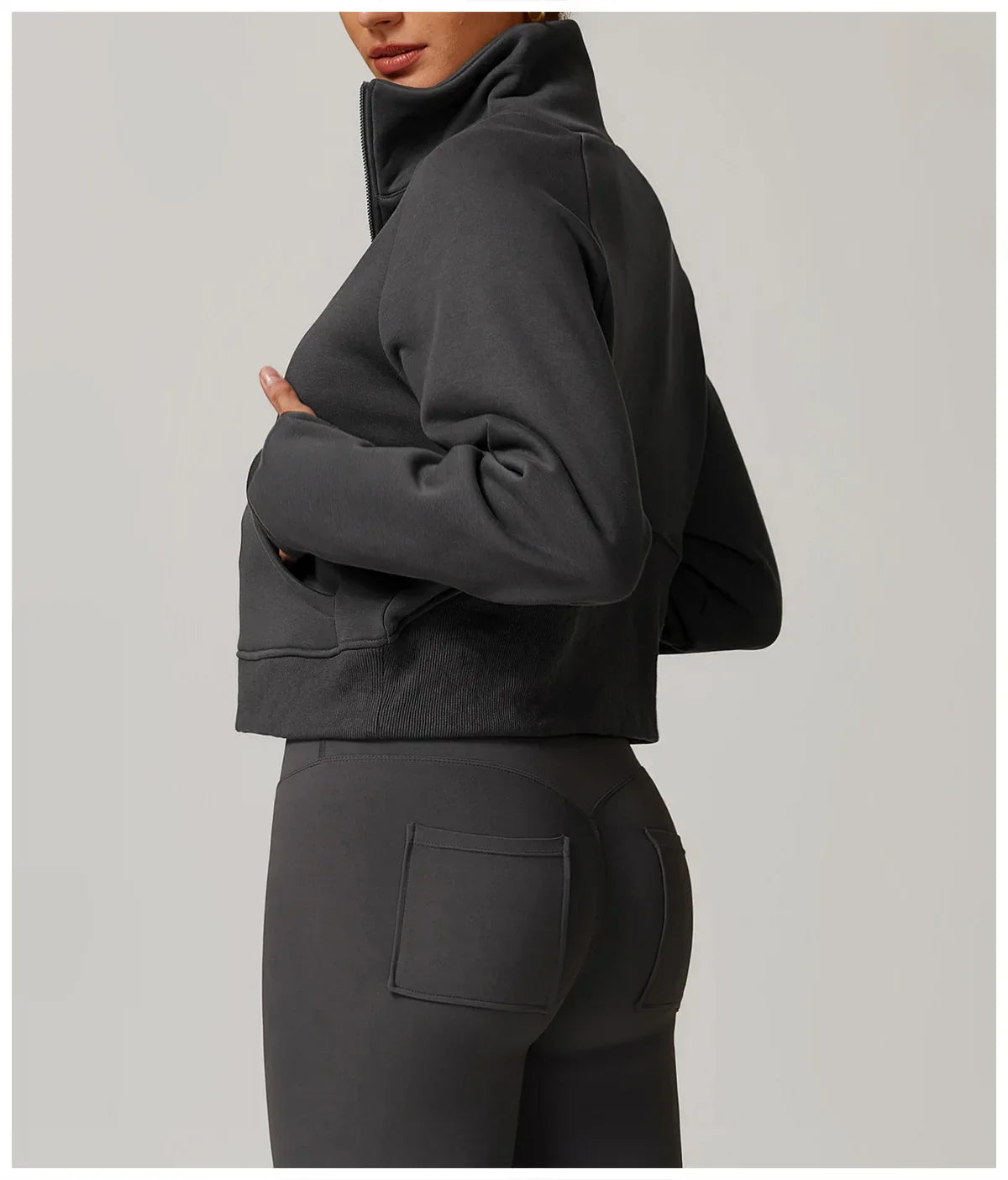 | Jacket