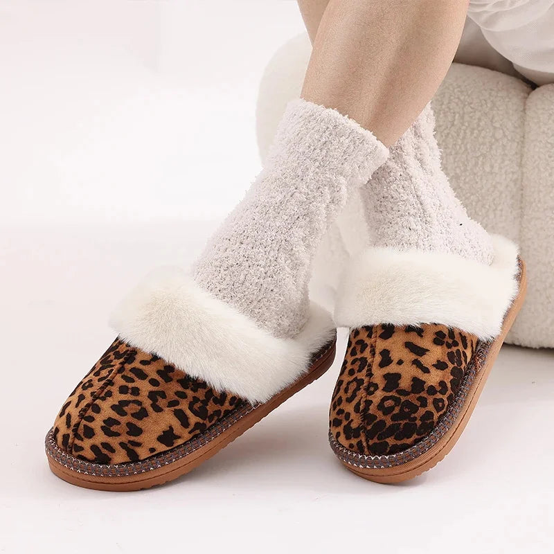 | Women's Everyday Clogs