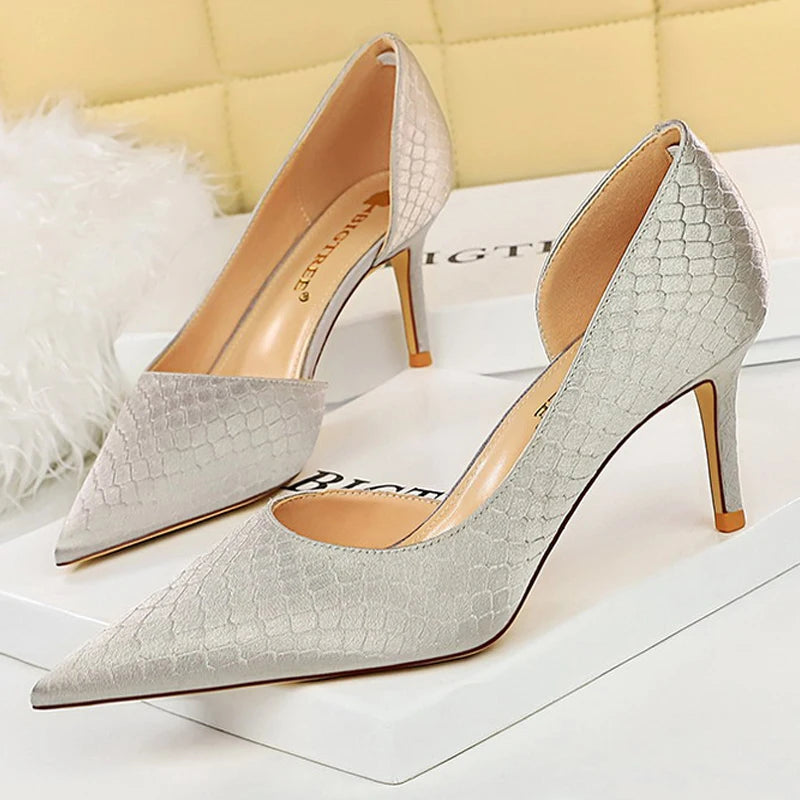 Snake-print Satin Women Pumps with Pointed Toe Kitten Heels