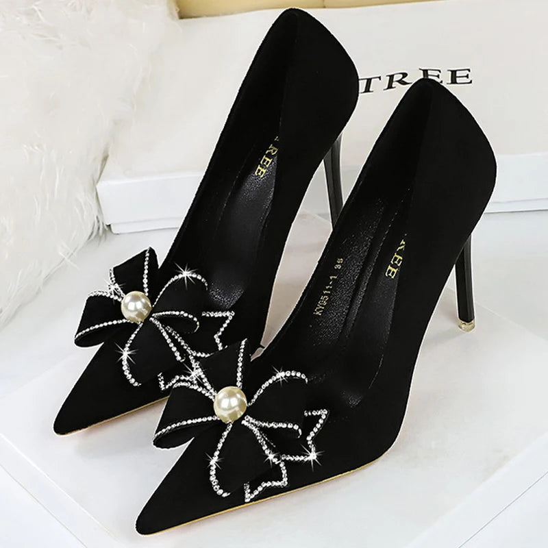 Pearl Bowknot Rhinestone High Heel Pumps in Suede Stilettos for Women - 10.5 cm