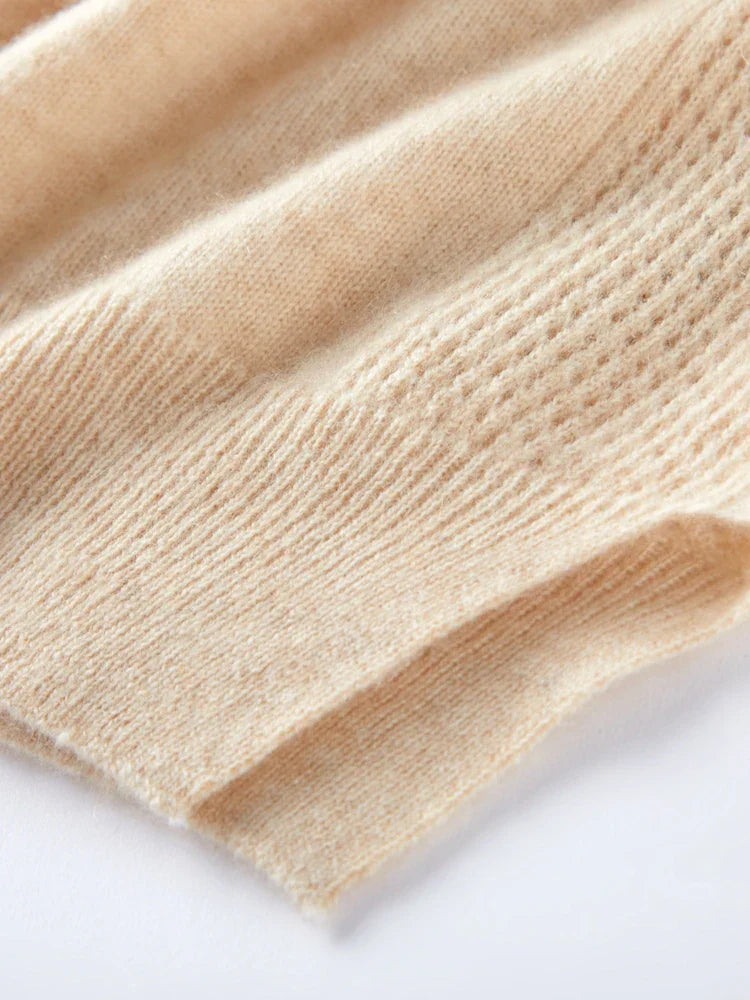 | Cashmere V-Neck