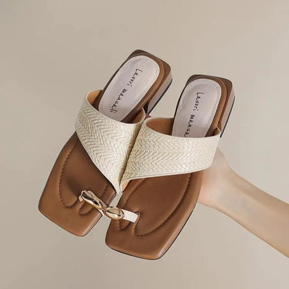 | Luxe Flats