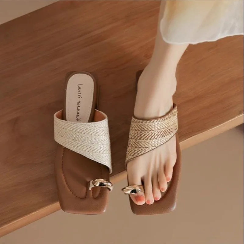 | Luxe Flats