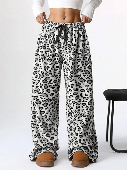 | Trousers