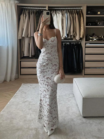 Sweetheart Scalloped Floral Lace Spaghetti Strap Underwire Bodycon Midi Dress