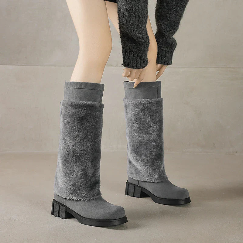 | Plush Women's Boots