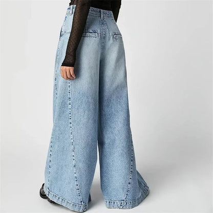 | Pleated Wide-Leg Jeans