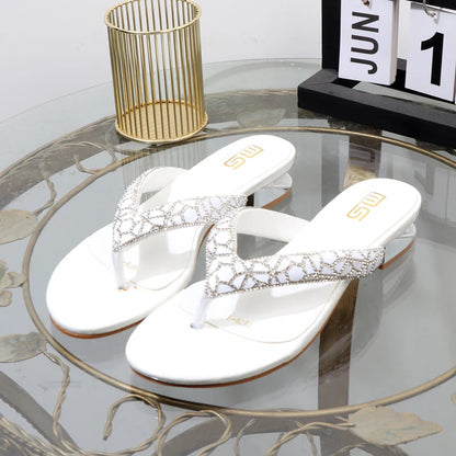 Clip Toe Low Heel Rhinestone Women's Slippers for Summer Wear