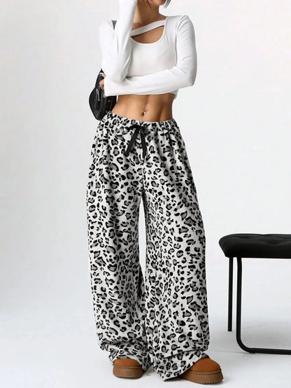 | Trousers