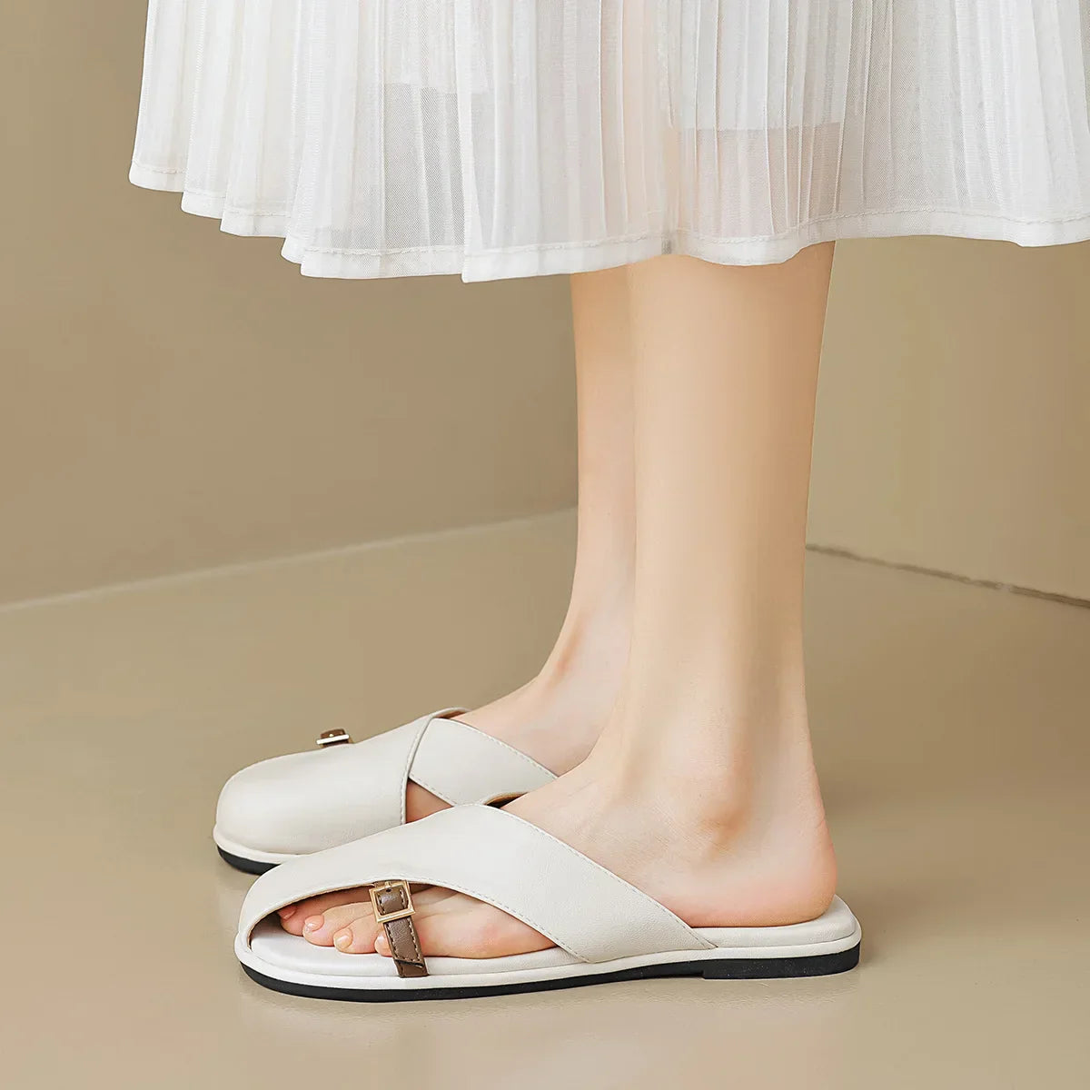 | Minimalist Sandals