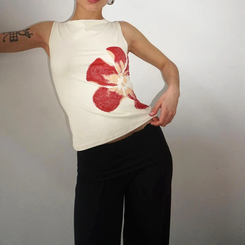 Fitted Floral Vintage Crop Top