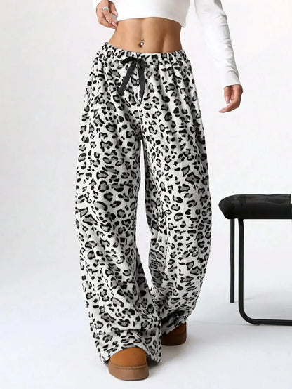 | Trousers