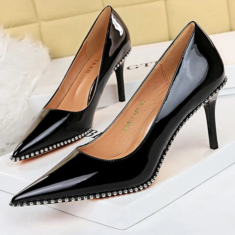 High Heels Women Pumps with Rivet Metal Chain