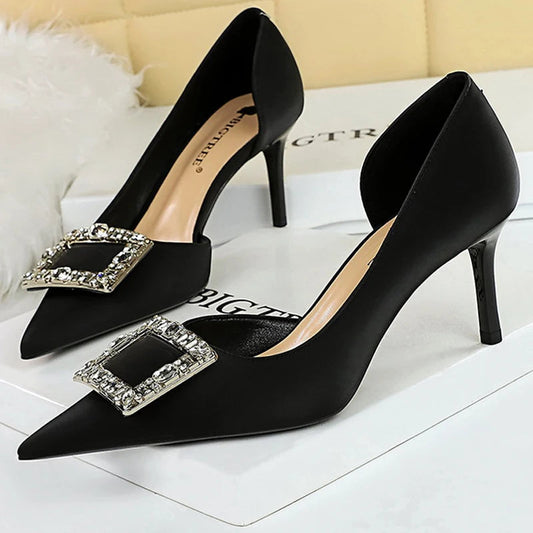 7 cm Heels Metal Buckle Women Pumps in Silks and Satins with Kitten Heels