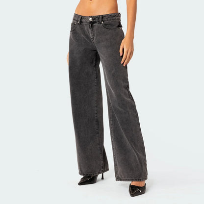 | Straight Jeans