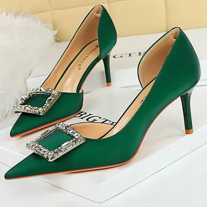 7 cm Heels Metal Buckle Women Pumps in Silks and Satins with Kitten Heels