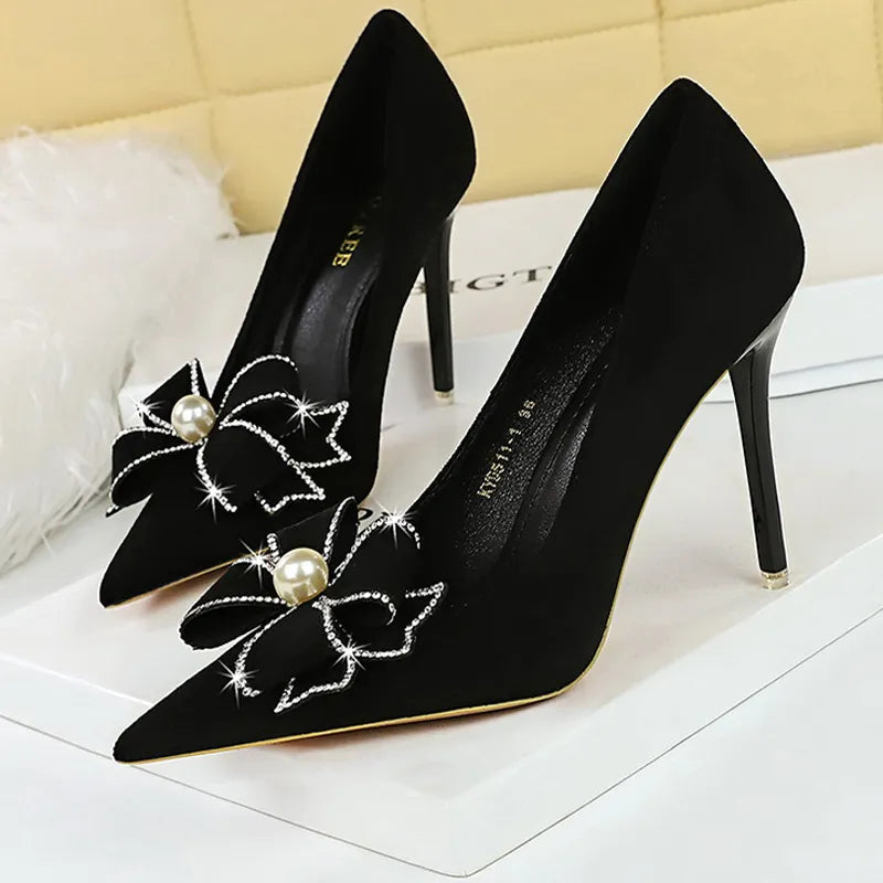Pearl Bowknot Rhinestone High Heel Pumps in Suede Stilettos for Women - 10.5 cm