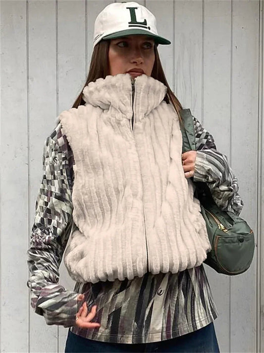 Hensly Vest