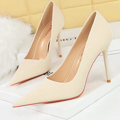 Embossed Pattern High Heel Pumps for Women - Fashionable Party Shoes