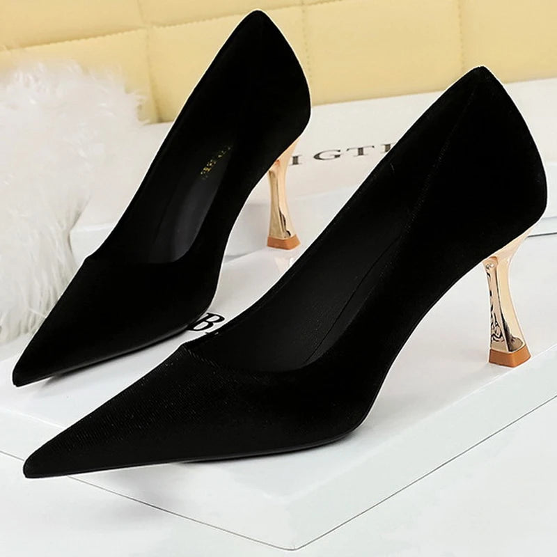High Heels 7 Cm Suede Women Pumps with Metal Heel