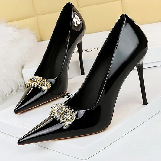 Rhinestone Women Pumps in Patent Leather with High Heels for Luxury Banquets