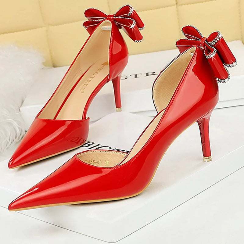Patent Leather Women Pumps with Kitten Heels and Back Bowknot Design