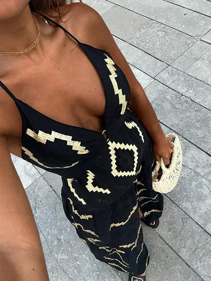 Geometric Zigzag Print Backless Spaghetti Strap Tiered Maxi Dress