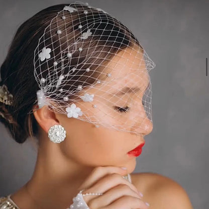 Fiona Mini Bridal Veil