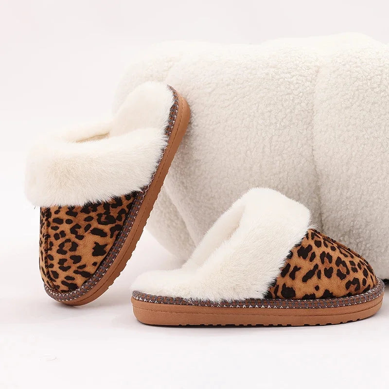| Women's Everyday Clogs