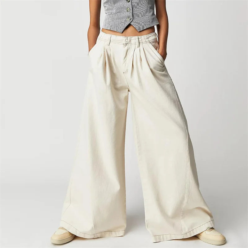 | Pleated Wide-Leg Jeans