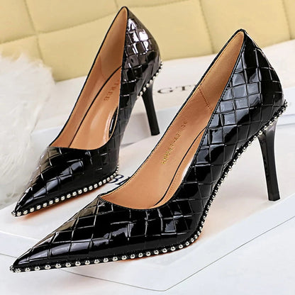 High Heels Women Pumps with Rivet Metal Chain