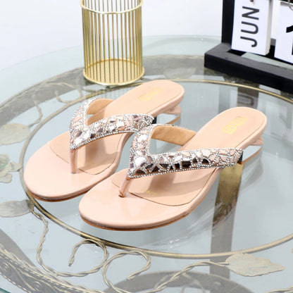 Clip Toe Low Heel Rhinestone Women's Slippers for Summer Wear