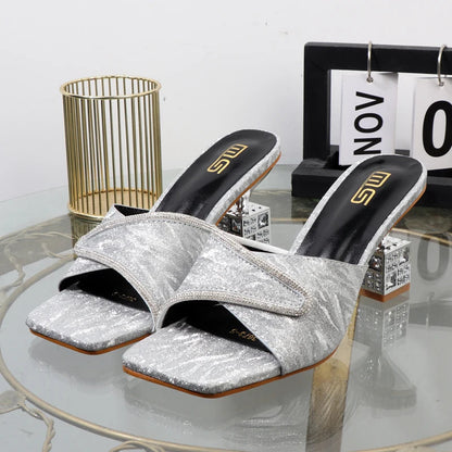 Luxury gold high-heeled slippers with special shape for fall