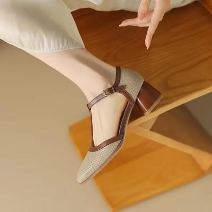 Isava Mid Heel Shoes
