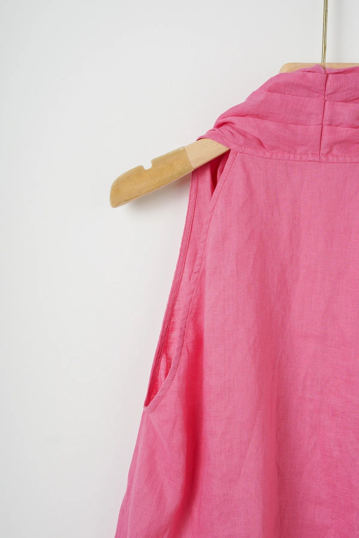 | Drape Linen Vest