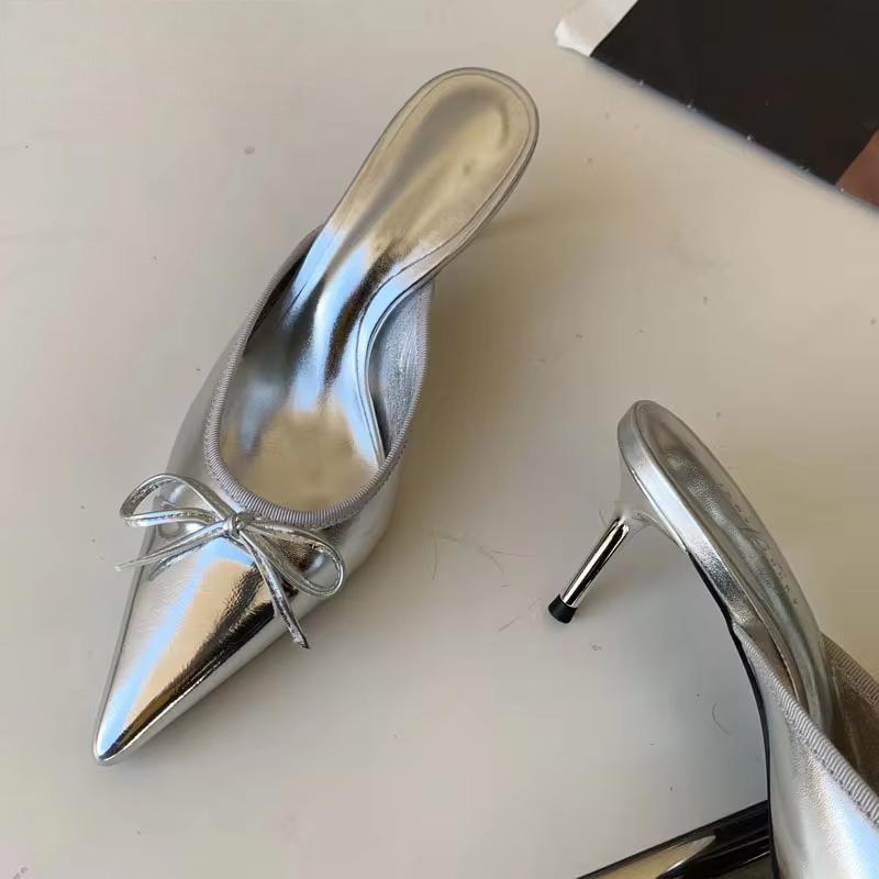 Spring Pointed Toe Women Slipper with Butterfly-knot Detail and Shallow Slip On Style