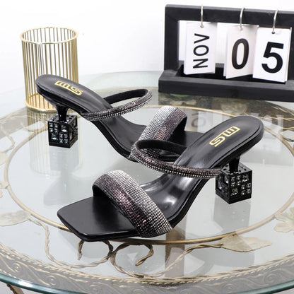 Luxurious French women's slippers with new special-shaped design for fall
