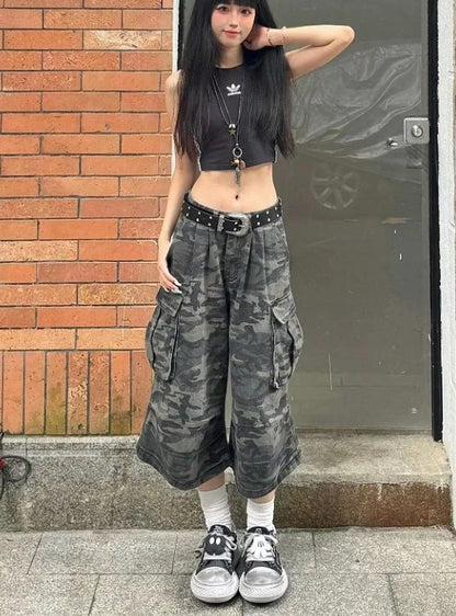 Camouflage Straight Calf Pant