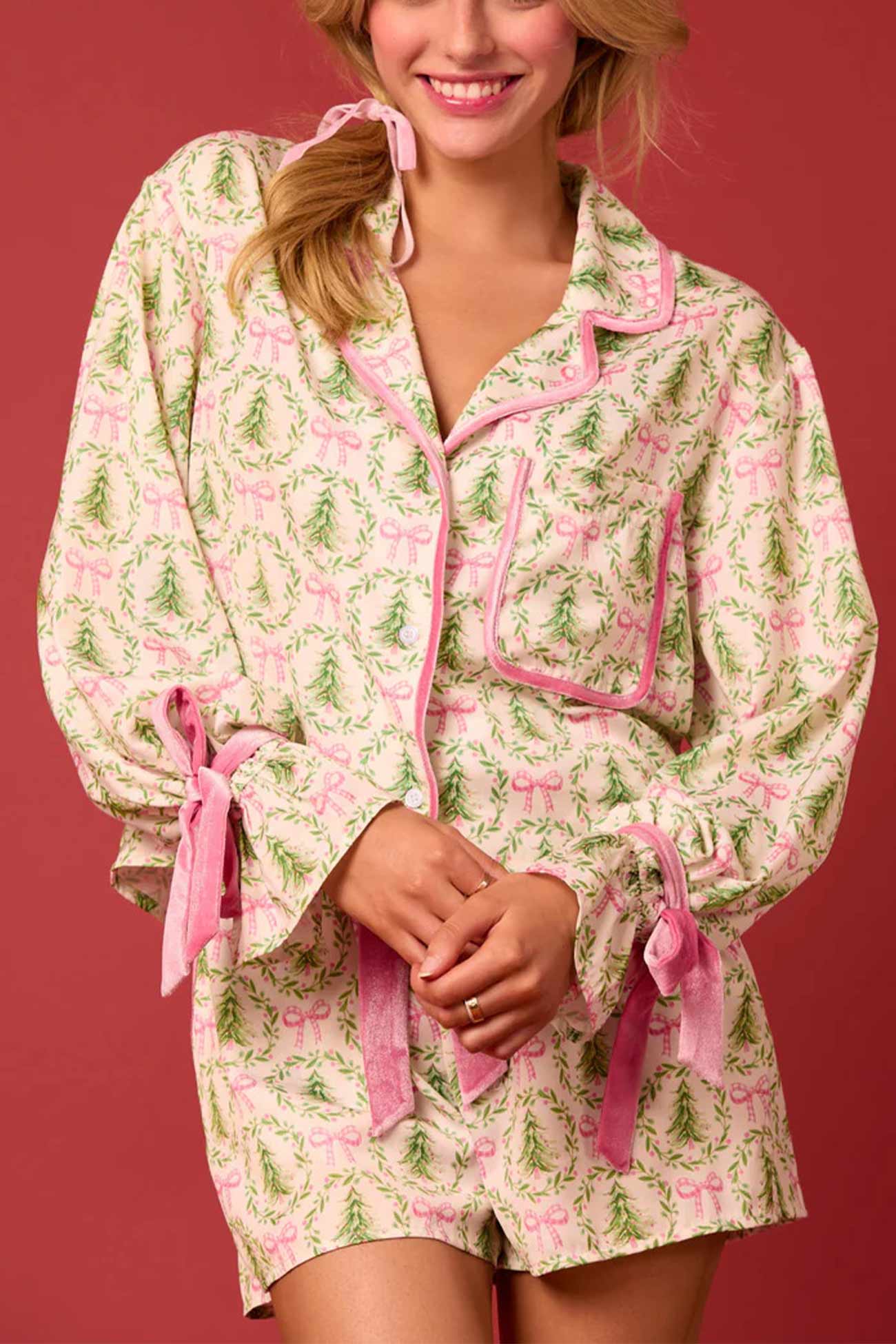 Santa Bow Shorts Two-Piece Set Pajamas
