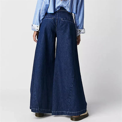 | Pleated Wide-Leg Jeans